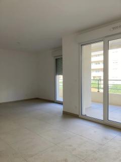 Nice – 3 pièces neuf livré, terrasse et aperçu collines au 3e étage